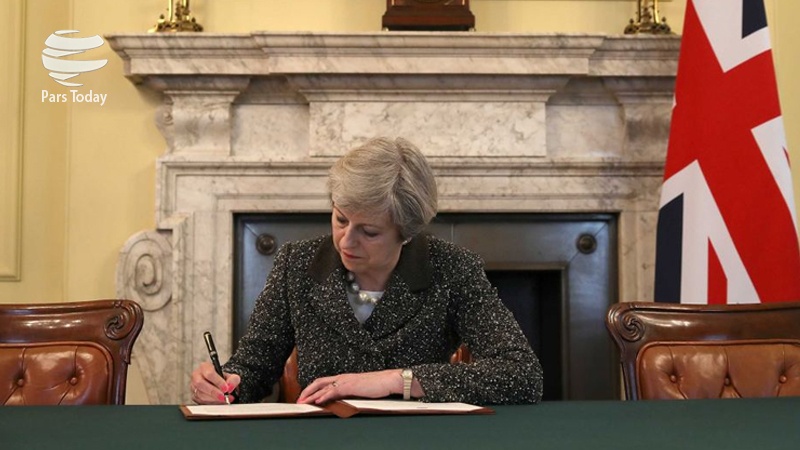 Британия уведомила ЕС о запуске Brexit