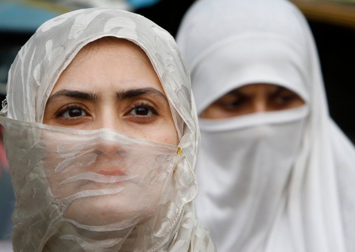 الشيشان تسمح رسميا بارتداء الحجاب في مدارسها