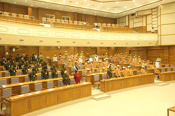 တိုင္းလႊတ္ေတာ္က ပယ္ဖ်က္လိုက္ေသာ လုပ္ငန္း ၅၀ ေက်ာ္ ရရွိေငြျဖင့္ ေက်းလက္ဖံြ႕ၿဖိဳးေရး ေဆာင္ရြက္မည္