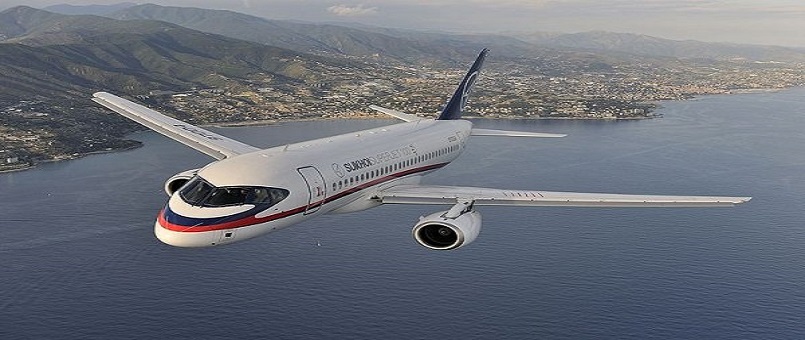 İran Rusya'dan 12 Sukhoi Superjet uçağı alacak