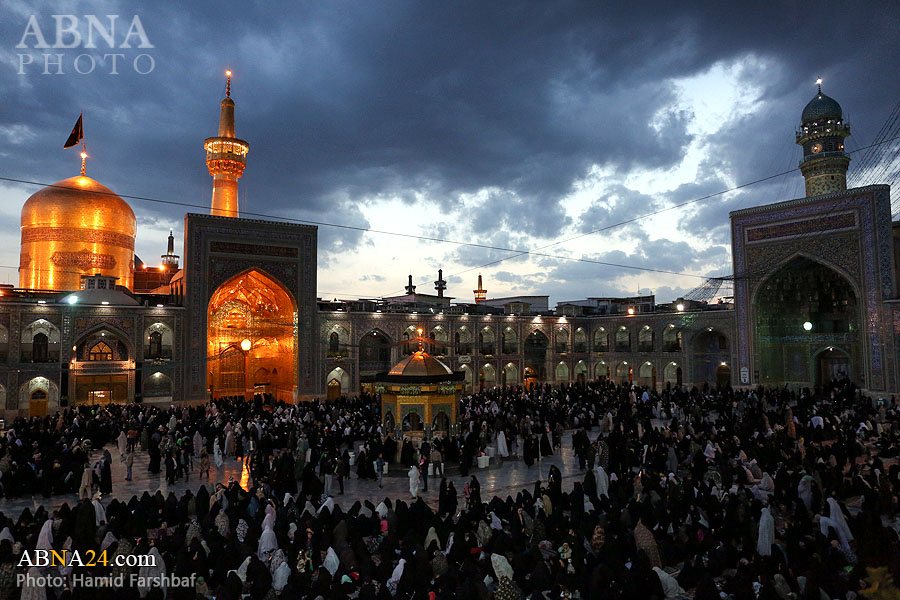 Suasana Haram Imam Ridha As pada Peringatan Hari Syahadah Imam al-Hadi As