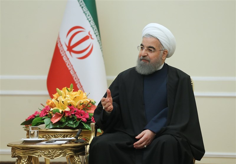 شام میں امریکی جارحیت دہشتگرد عناصر کی تقویت کے مترادف: صدر روحانی