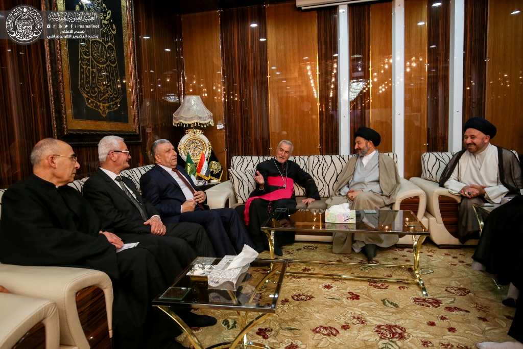 Delegation of Syriac Catholics visits Imam Ali Holy Shrine / Pics