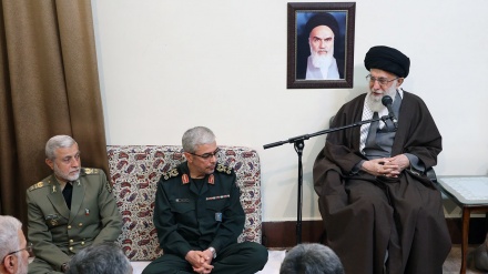 Revolutionsoberhaupt: Amerikanischer Raketenangriff auf Militärbasis in Syrien war ein strategischer Fehler