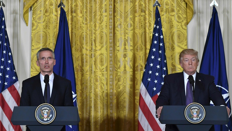 Trump baixa o tom anti-Rússia sobre ataque químico na Síria