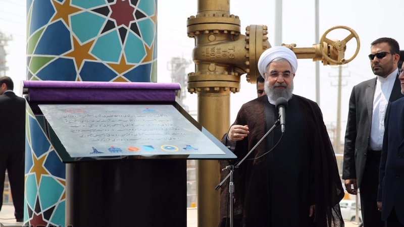 ایران یوریشیا آزادانہ تجارت کا راستہ ہموار ہے: صدر روحانی
