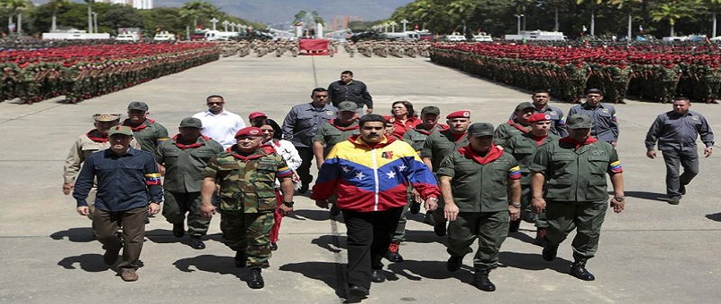 Maduro orduya ‘sokağa çıkma’ emri verdi