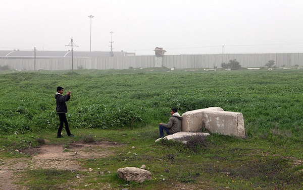 Israeli planes spray herbicides to destroy Palestinian agriculture