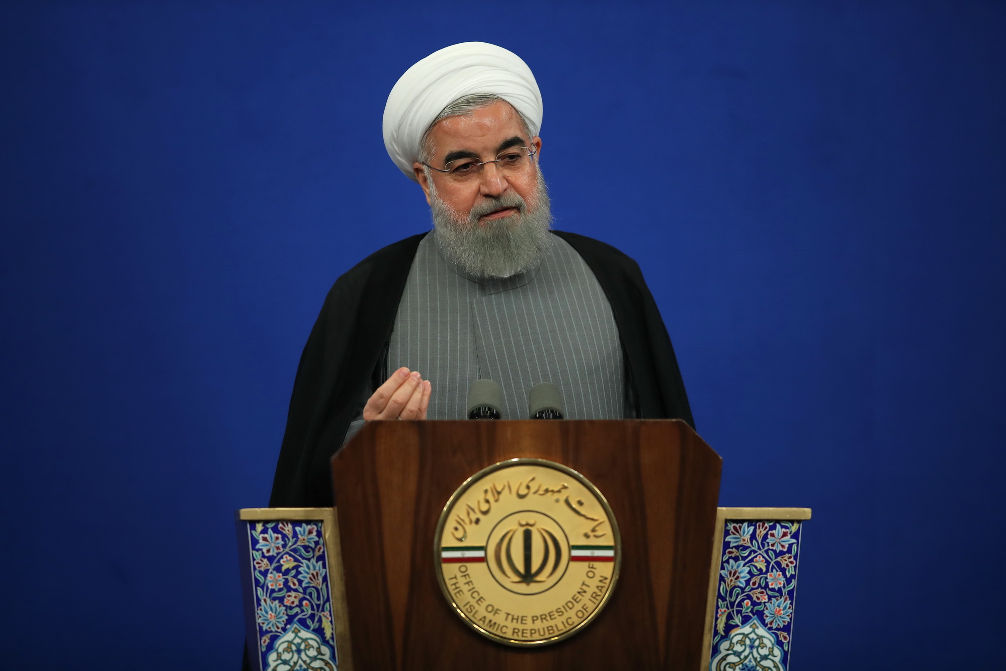 Iran's Rouhani: Youths must get prepared for interaction with tomorrow's tech