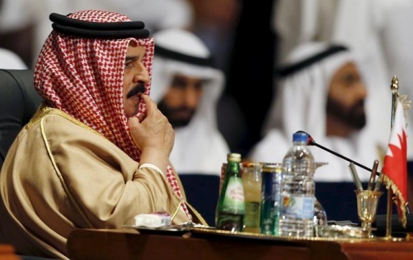 ملك البحرين يصادق على تعديلات قانون القضاء العسكري التي تسمح بمحاكمة المدنيين