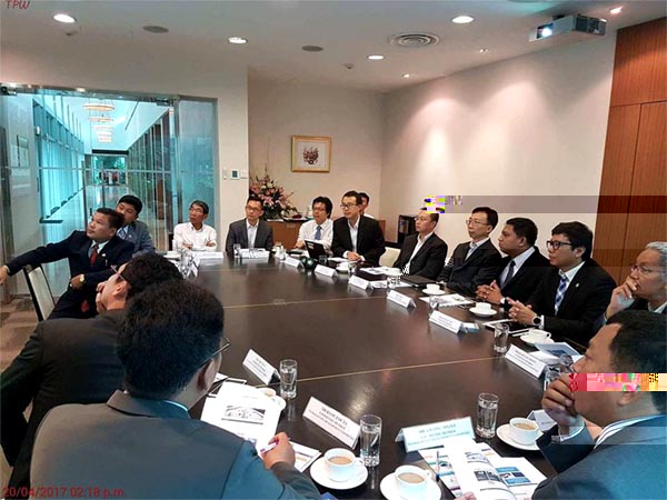 မႏၲေလး စည္ပင္ေကာ္မတီဝင္မ်ား စင္ကာပူသို႔ ကိုယ္ပိုင္ေငြေၾကးျဖင့္ ေလ့လာေရးခရီးသြားေရာက္