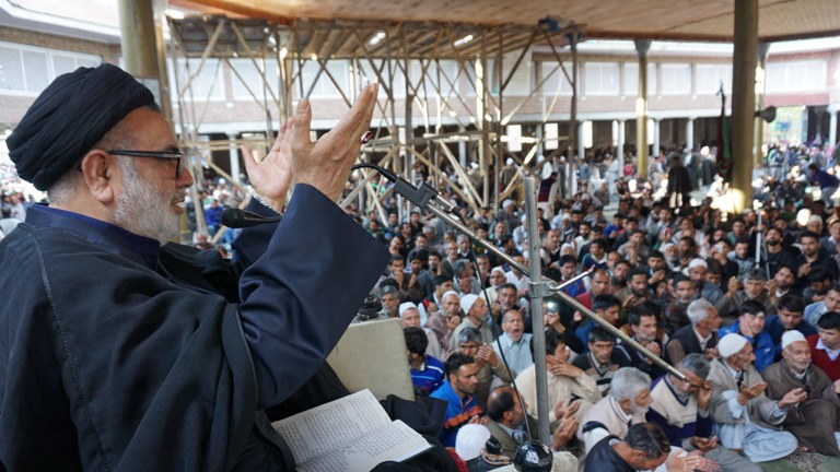 کشمیری قوم کے تھکنے، بکنے اور جھکنے کے بھارتی خواب کی کوئی تعبیر نہیں: آغا حسن