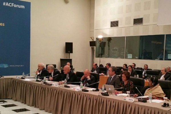 Iran's FM calls for common, multilateral solutions to end terrorism