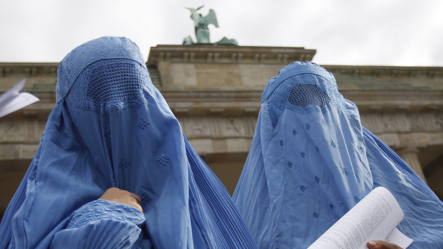 German parliament votes in favour of partial full-face Muslim veils