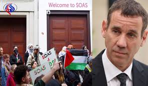 Les étudiants visitent Londres dénoncent l'ambassadeur d'Israël