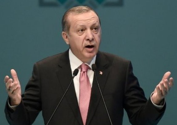 اردوغان يلوح بعمليات عسكرية خارج الاراضي التركية