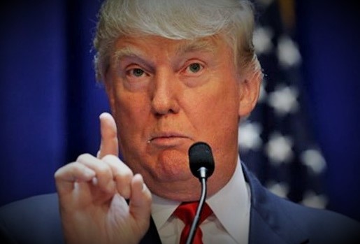Трамп: "Сәудијјәни мүдафиә етмәклә чохлу пул итиририк"
