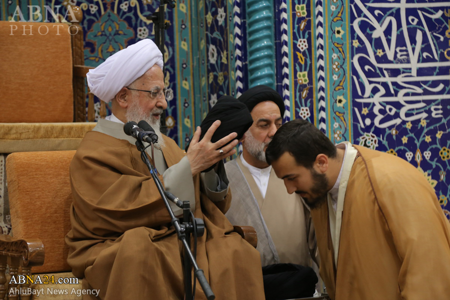 تقرير مصور/ مراسم اعتمار العمامة على يد آية الله الشيخ جوادي آملي 
