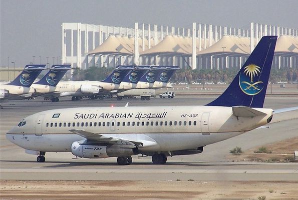 إغلاق مطار سعودي واعلان حالة الطوارئ إ