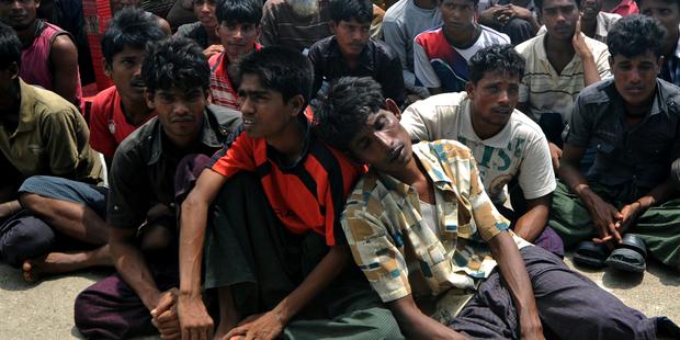 “El Gobierno Indonesio ha Prometido Construir un Hospital para Ayudar a los Musulmanes Rohinyas” 