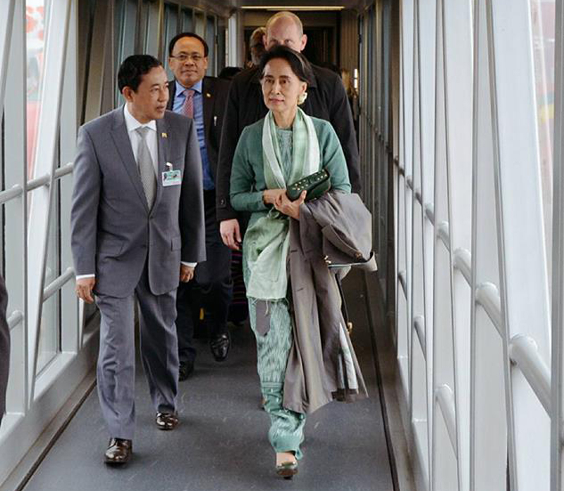ေဒၚေအာင္ဆန္းစုၾကည္ ဘယ္လ္ဂ်ီယံႏုိင္ငံ ဘရပ္ဆဲလ္ၿမိဳ႕သို႔ ေရာက္ရွိ