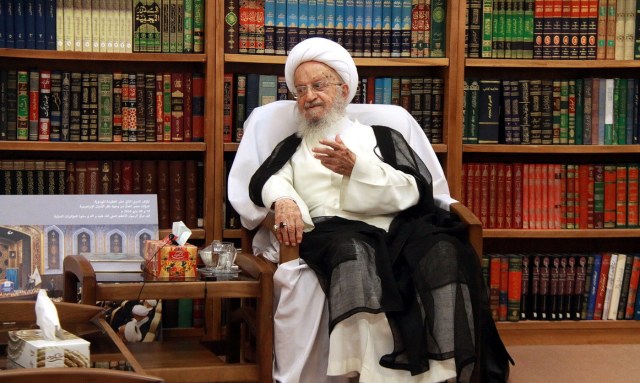 Senior Shia cleric urges support for Islamic seminaries' official media 