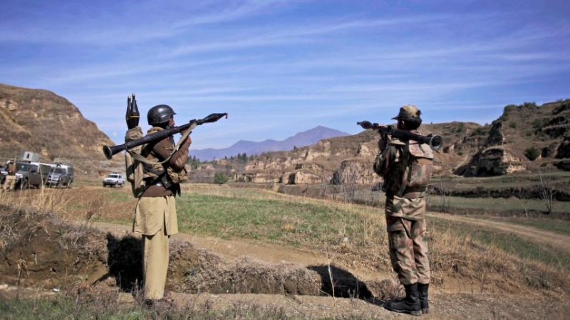 پاکستان میں چیک پوسٹوں پر حملہ 