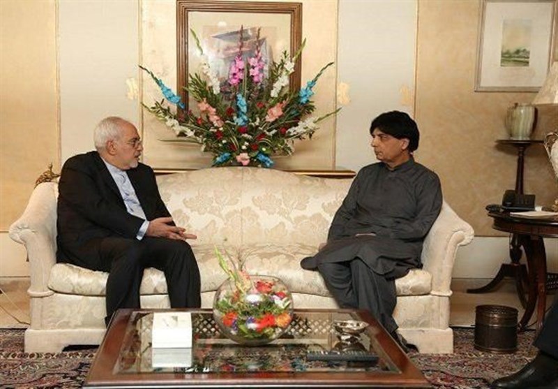 Zarif calls on Pakistan to arrest terrorists behind border attack