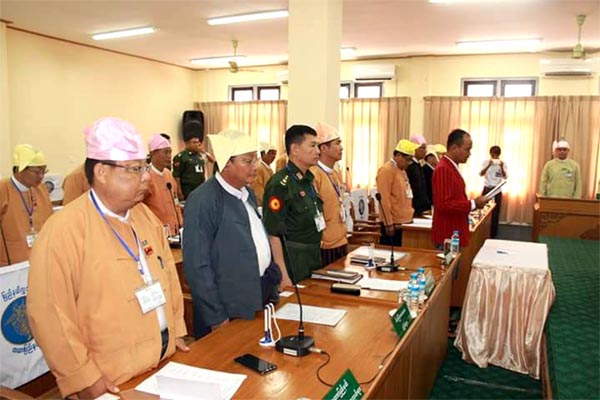 ၾကားျဖတ္ေရြးေကာက္ပြဲအႏုိင္ရ ဖ႐ူဆုိၿမိဳ႕နယ္ ျပည္နယ္လႊတ္ေတာ္ကုိယ္စား လွယ္ ကတိသစၥာျပဳ