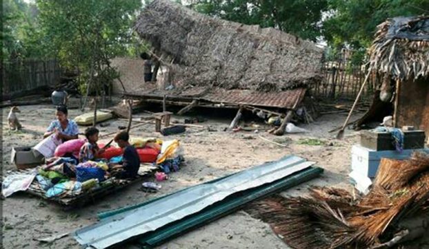 ဝမ္းတြင္းၿမိဳ႕ ေလျပင္းတိုက္ခတ္၊ ရြာ ၂ ရြာရွိအိမ္ ၁၇ လုံးပ်က္စီး