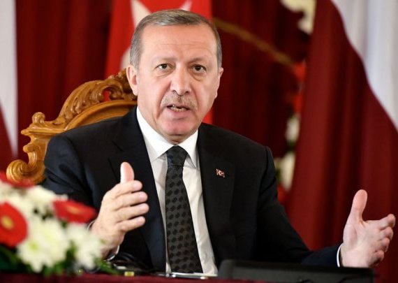 تراشق بالكلمات واتهامات متبادلة بين اردوغان وإسرائيل