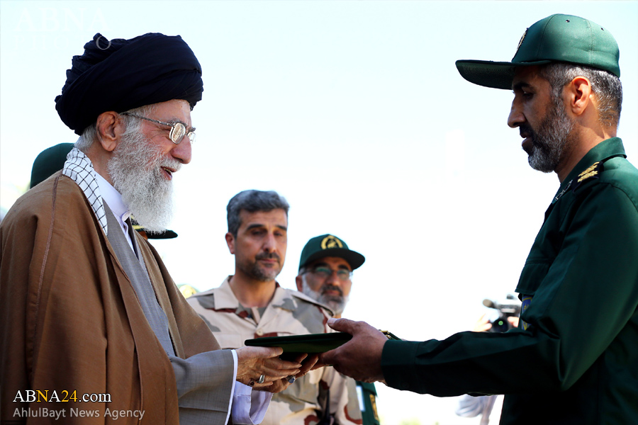 Berita Bergambar: Majlis Graduasi Di Universiti Imam Hossein Dengan Kehadiran Ayatullah Khamenei