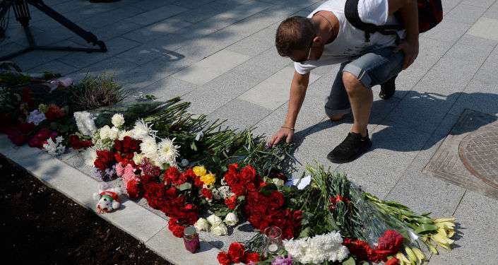 Anti-fascism groups in Italy hold vigil after Rome arson attack