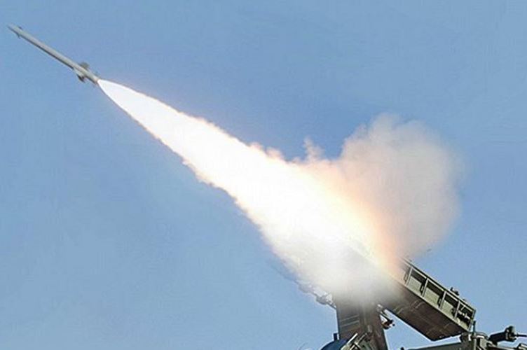 كوريا الشمالية تطلق صاروخاً واليابان تدين