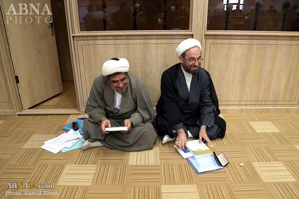 لجنة جامعة الإمام الحسين (ع) في اليوم الأول + صور