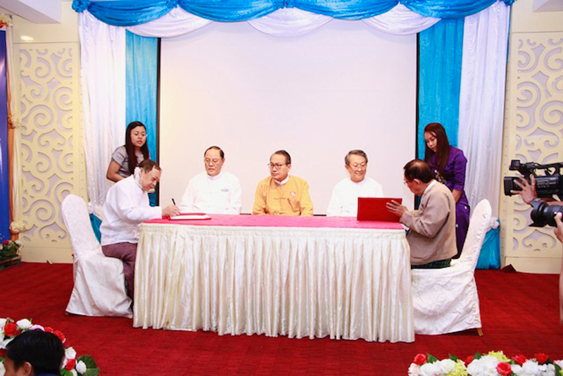 မြန္ျပည္နယ္ ျငိမ္းခ်မ္းေရးအတြက္ မြန္စီးပြားေရးလုပ္ငန္းရွင္မ်ား ကူညီေဆာင္ရြက္မည္