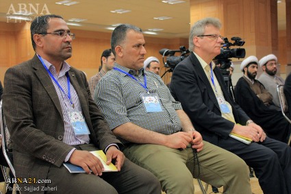 لجنة جامعة المعارف الإسلامية + صور