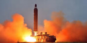  Nag-lunsad ng Misayl ang Pyongyang 