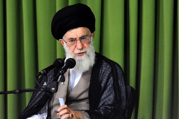 قائد الثورة الاسلامية يستقبل شرائح مختلفة من الشعب الايراني