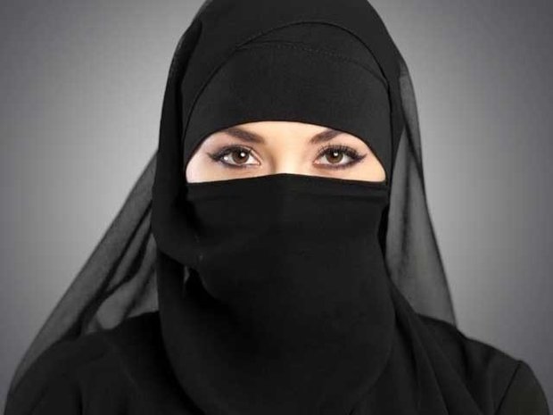 آسٹریا میں عوامی مقامات پر نقاب لگانے پر پابندی عائد