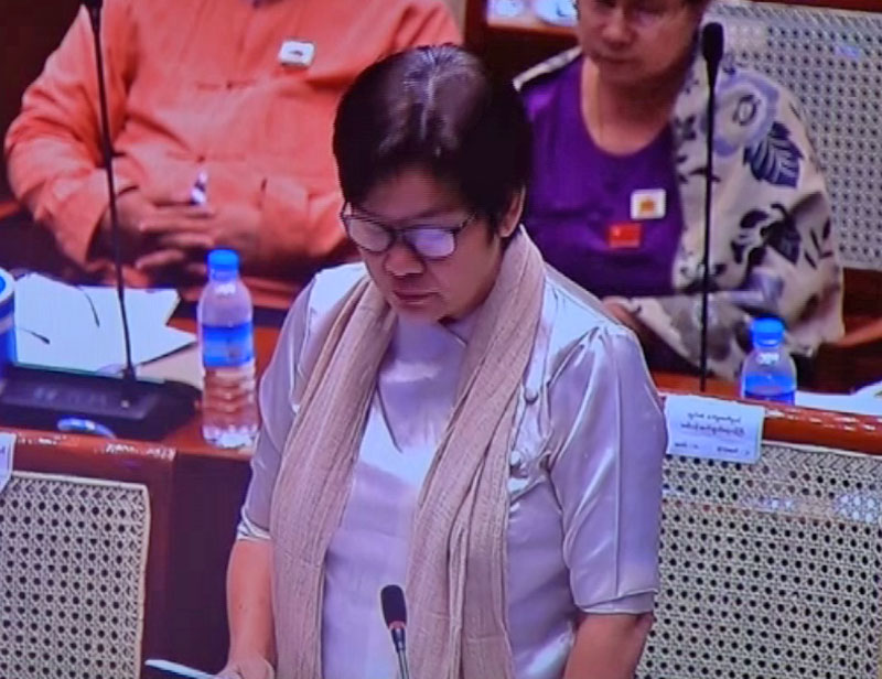 အိမ္ရာစီမံခ်က္ ေခ်းေငြကာလႏွင့္ လက္ငင္းေပးေငြ ေလၽွာ႔ခ်ေပးႏိုင္ရန္ ညိႇႏိႈင္း