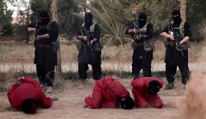ISIS executes three of its own members for escaping in Raqqa