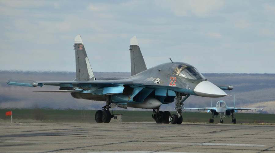 Russian airstrikes kill 120 ISIS terrorists fleeing from Syria's Raqqa