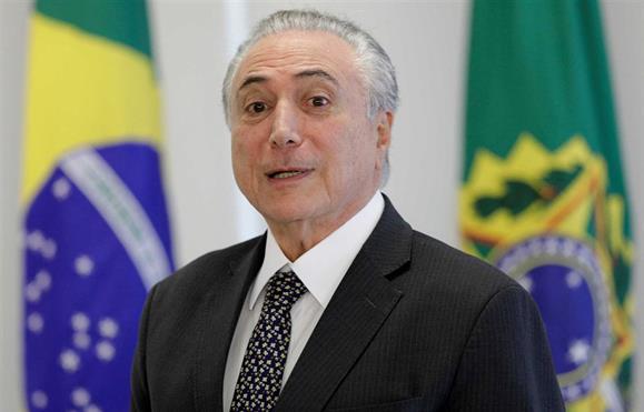 Temer perde apoio de quatro partidos que formam base de apoio político