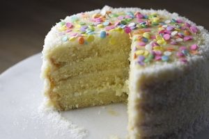 Agar Puasa Lancar, Hindari Makanan-Makanan Ini