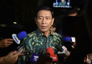 Menko Polhukam Minta Masyarakat Pahami Pentingnya Keterlibatan TNI Atasi Terorisme