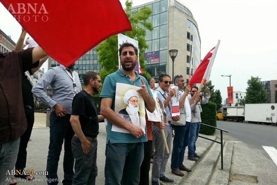 تقرير مصور/ وقفة احتجاجية على ممارسات آل خليفة بالبحرين أمام مقر الاتحاد الأوروبي في بلجيكا