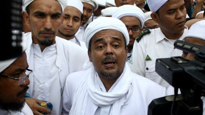 Pasang bendera IS, Pemimpin FPI Indonesia Ditahan Polis Saudi