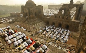 Lider Partido ng Indian PM sisingilin dahil sa pagdemolisyon ng moskeng Babri 