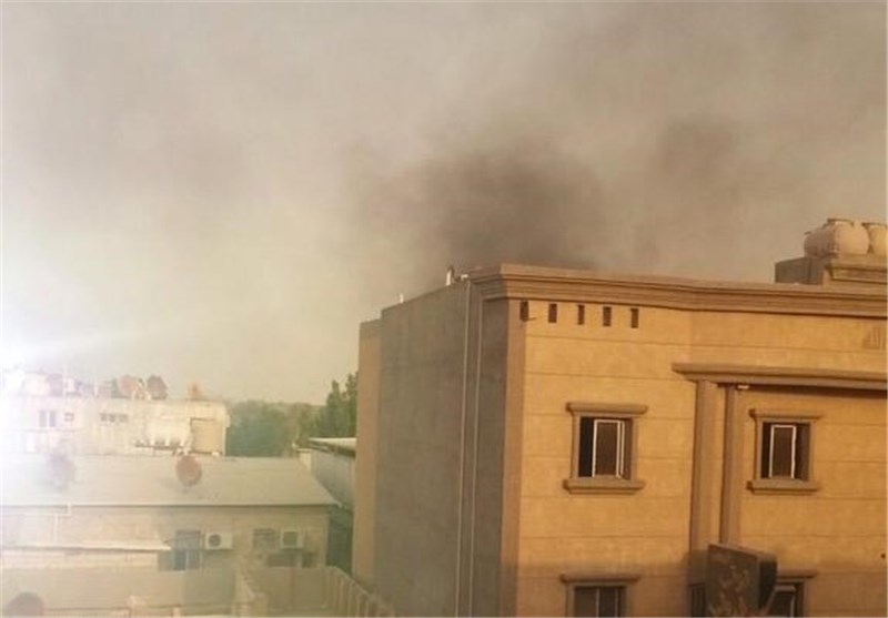 القوات السعودية تكثف عمليات اقتحامها لمنازل الآمنين وتنهب ممتلكات الأهالي في العوامية